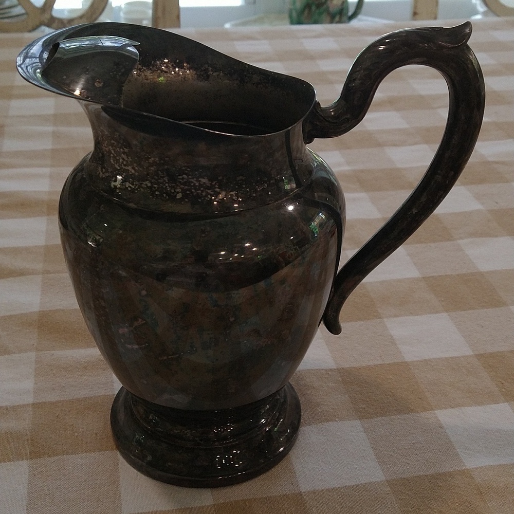 Vintage William Rogers Oneida silver plate water pitcher heavy patina 9" tall x8